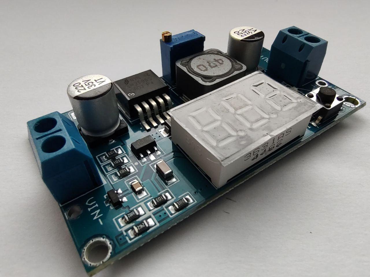 Перетворювач знижувальний LM-2596 3A DC-DC 4.5-40V - 1.25-37V з вбудованим вольтметром (147) - фото 4 Перетворювач знижувальний LM-2596 3A DC-DC 4.5-40V - 1.25-37V з вбудованим вольтметром (147) - фото 4