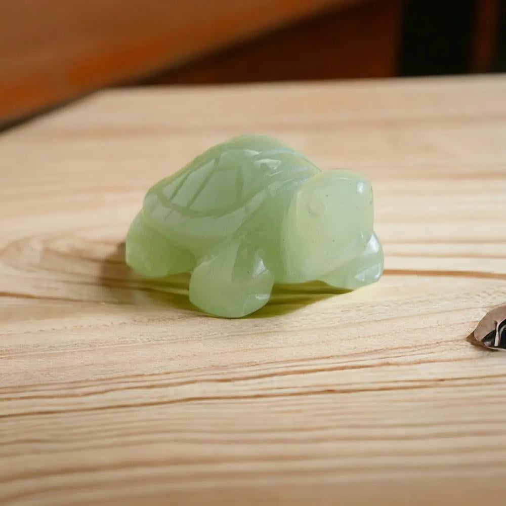 Статуэтка черепаха нефритовая для долголетия 5х3,5х2 см - фото 9 Статуэтка черепаха нефритовая для долголетия 5х3,5х2 см - фото 9