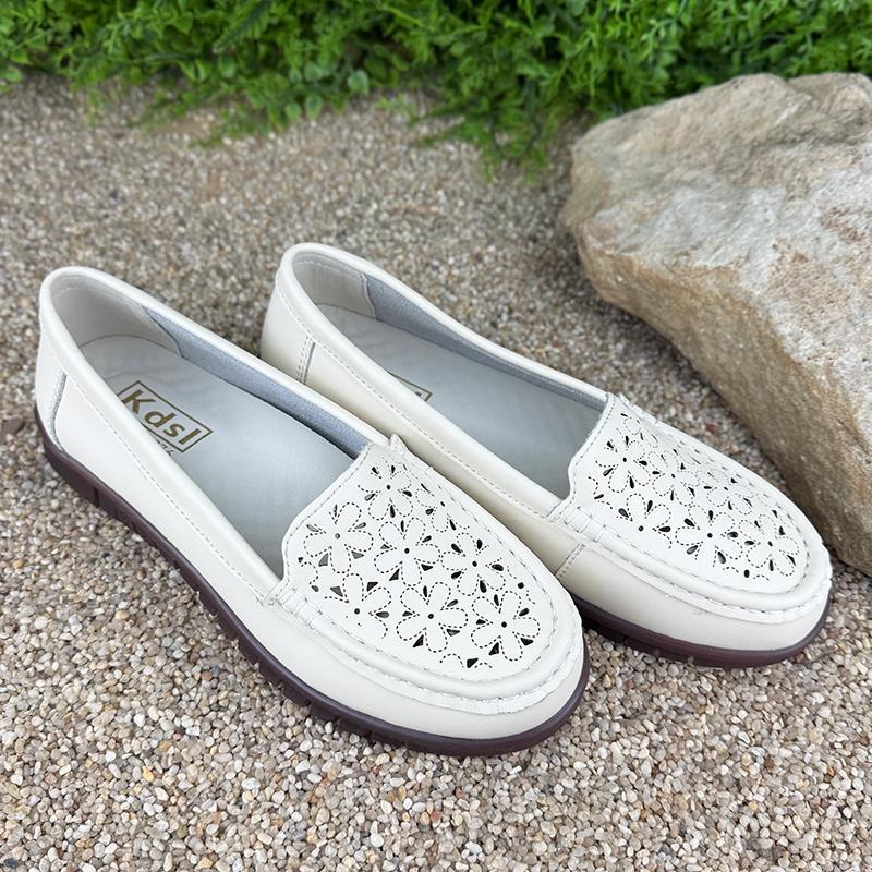 Мокасини жіночі перфорована шкіра Е-007086-6 p. 41 26,2 см Молочний - фото 3 Мокасини жіночі перфорована шкіра Е-007086-6 p. 41 26,2 см Молочний - фото 3