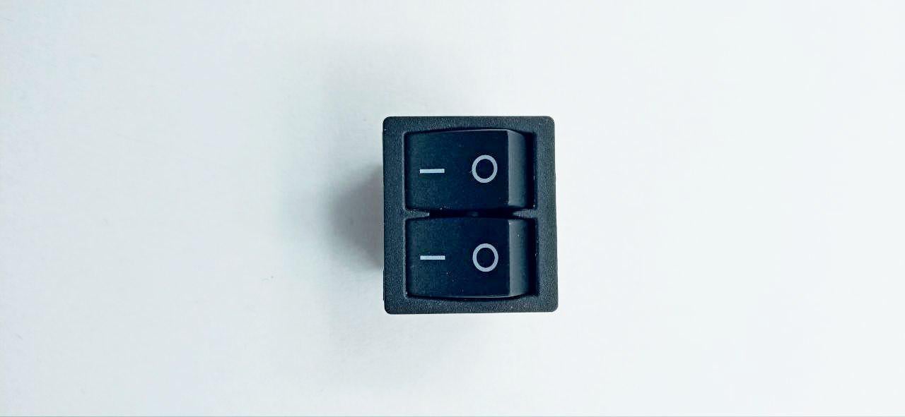 Вимикач подвійний KCD1-2101-6 ON-OFF 250 В 6 А 4pin (05404)