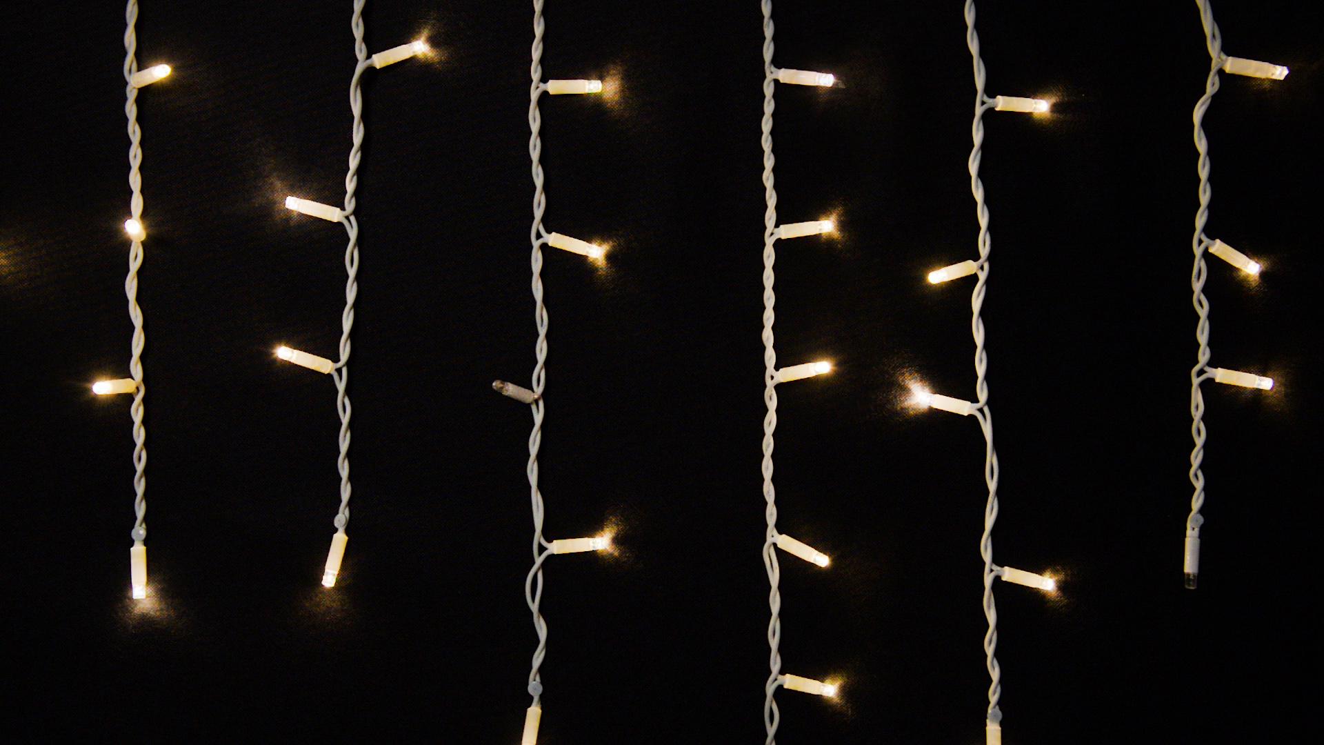 Гирлянда внешняя Delux Icicle 75 LED IP44 EN 2x0,7 м Теплый белый/Белый (90016594) - фото 2 Гирлянда внешняя Delux Icicle 75 LED IP44 EN 2x0,7 м Теплый белый/Белый (90016594) - фото 2