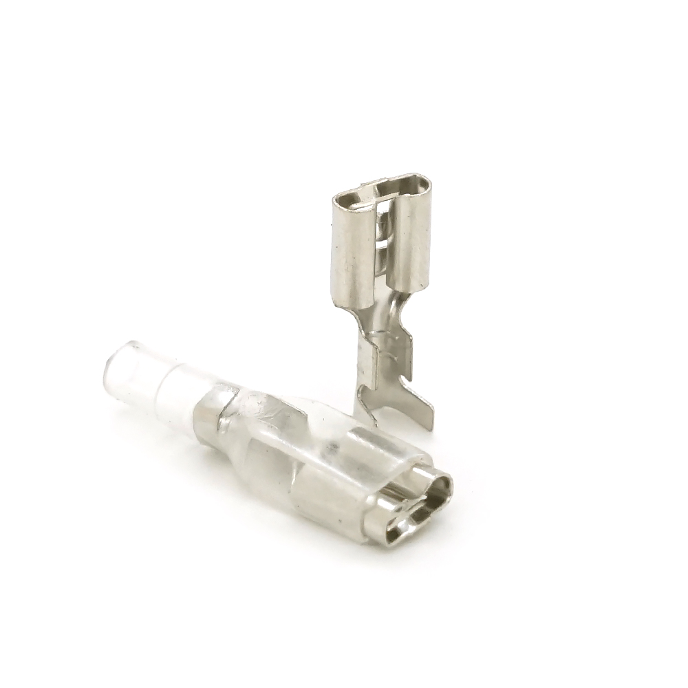 Клема F2 мама 6,3 мм провід 0,5-2,5 ізольована латунь із силіконовим ковпачком 100 шт. (YUT_V3224)