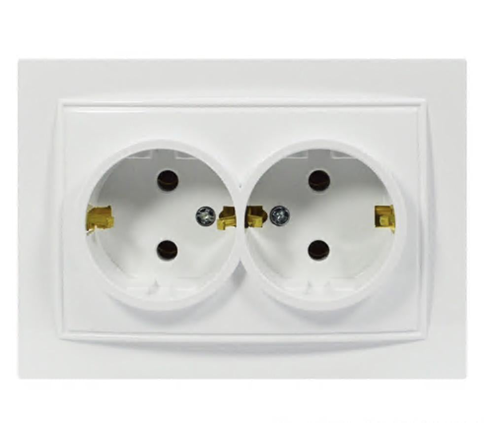 Розетка двомісна Nilson Thor з заземленням Білий (00000004094) Розетка двомісна Nilson Thor з заземленням Білий (00000004094)