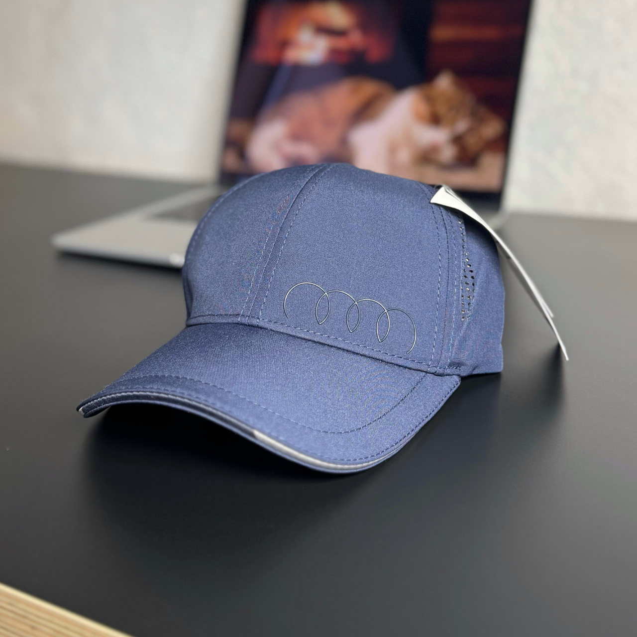 Бейсболка Audi Sport Cap Unisex Темно-синій (3132103200) - фото 2 Бейсболка Audi Sport Cap Unisex Темно-синій (3132103200) - фото 2