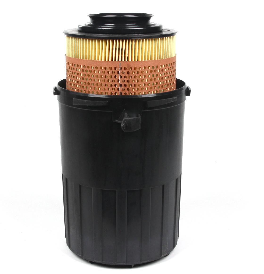 Фильтр воздушный KNECHT для MB 207-410D з корпусом (LX 388)