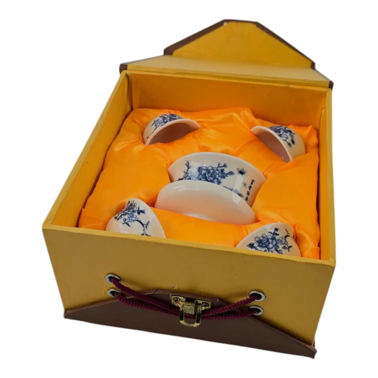 Набір чайний із квітковим орнаментом 19х18х10 см (35998) - фото 8 Набір чайний із квітковим орнаментом 19х18х10 см (35998) - фото 8