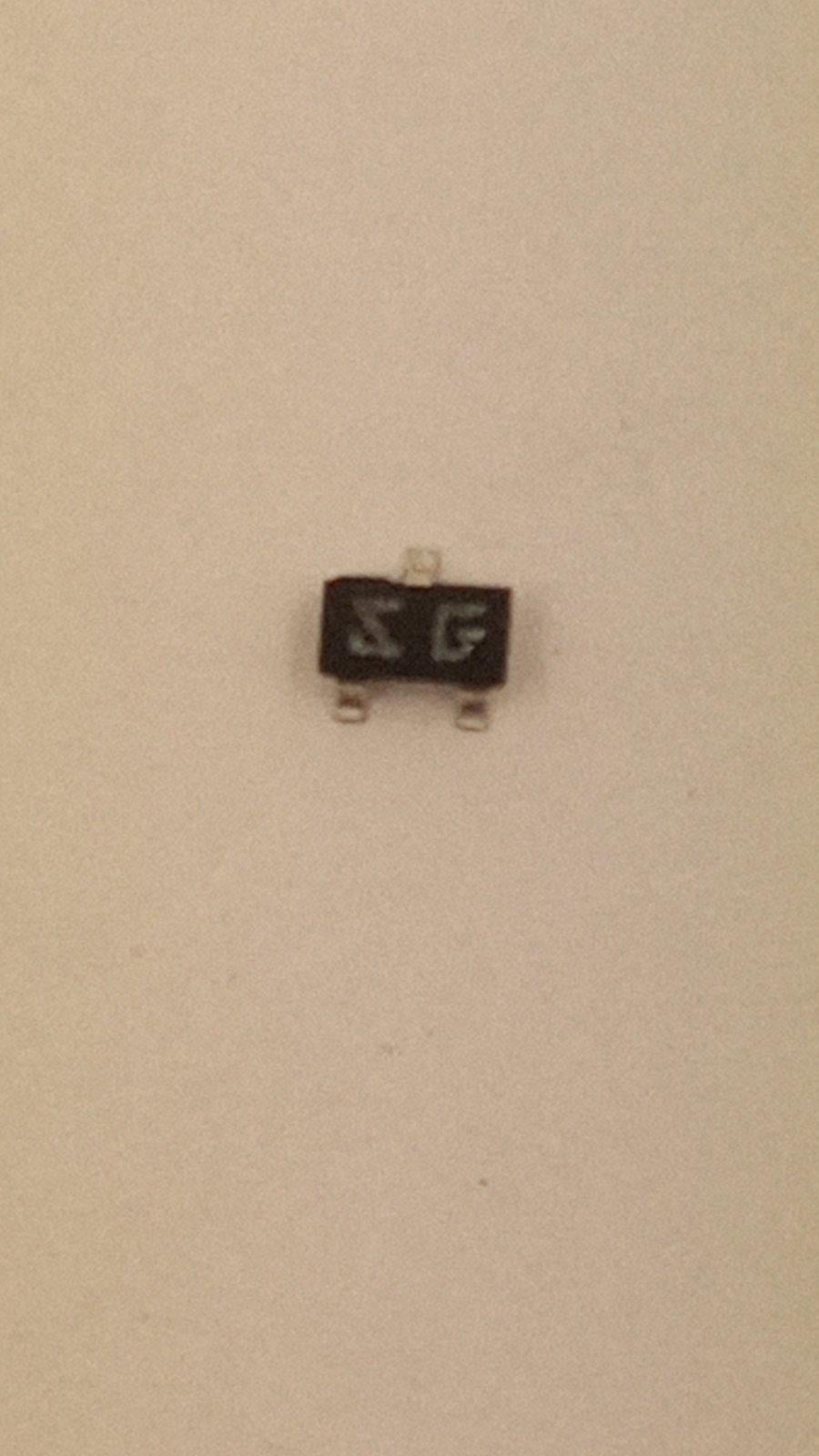 Транзистор 2SA1162 smd (02926) Транзистор 2SA1162 smd (02926)