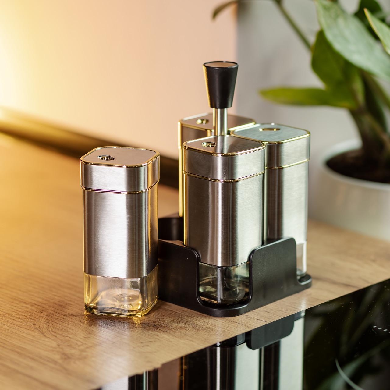 Набір ємностей для спецій 4 шт. на підставці 120 мл Хром (HP-1318) - фото 7 Набір ємностей для спецій 4 шт. на підставці 120 мл Хром (HP-1318) - фото 7