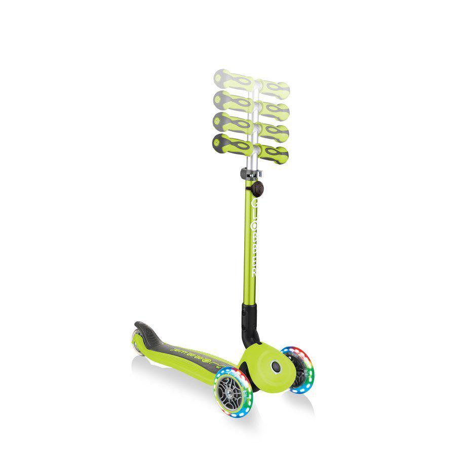 Самокат Globber GO UP Deluxe Lights 5в1 Зеленый (12498517) - фото 9