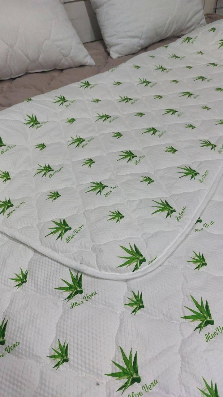 Одеяло летние стеганое из микрофибры с наполнителем холлофайбер 175х210 см (Е3100-52)