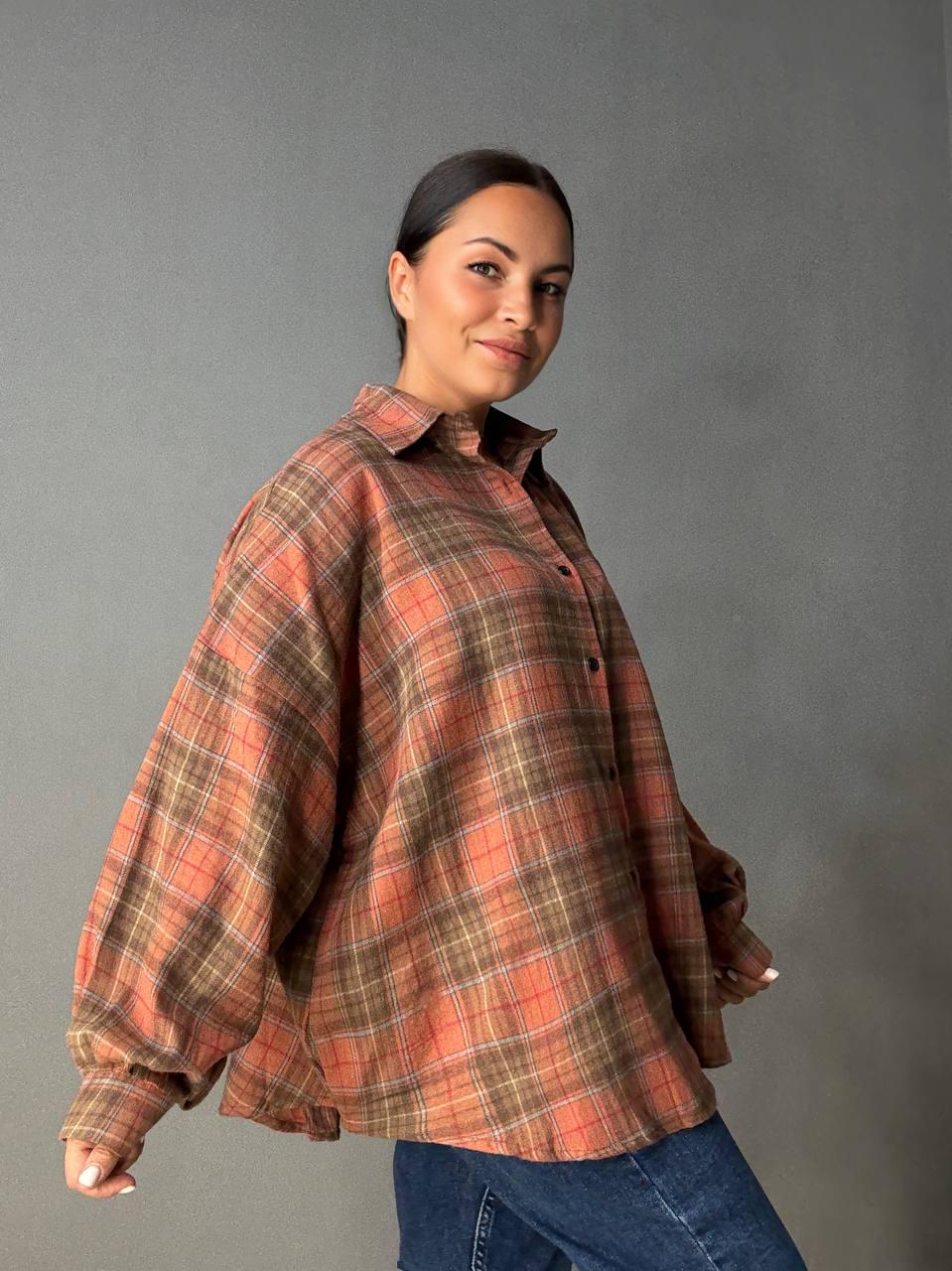 Рубашка женская A-N 8313 в клетку оверсайз широкая хлопковая OS Оранжевый (5132) - фото 4 Рубашка женская A-N 8313 в клетку оверсайз широкая хлопковая OS Оранжевый (5132) - фото 4
