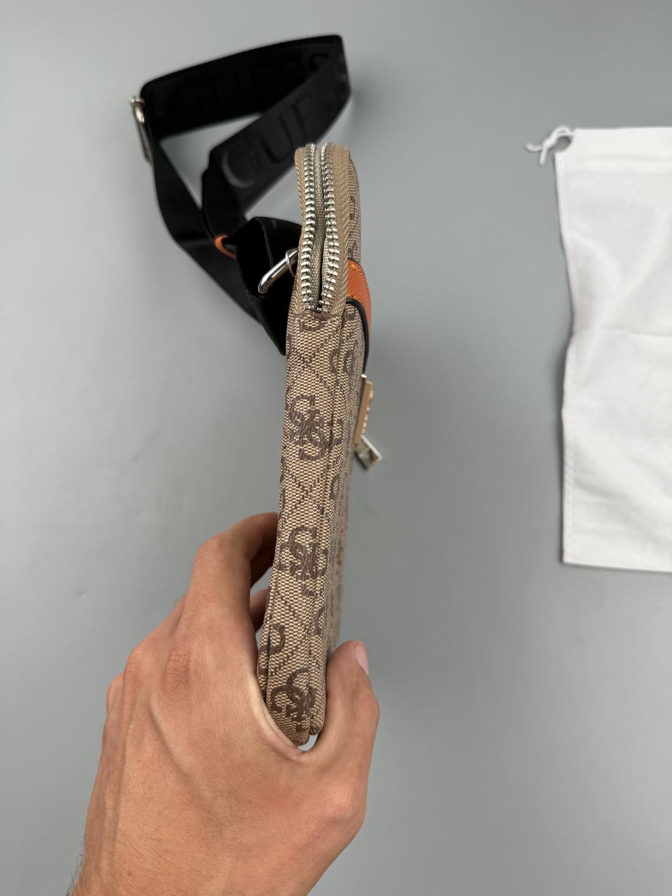 Барсетка через плечо Guess Vezzola Бежевый - фото 4 Барсетка через плечо Guess Vezzola Бежевый - фото 4