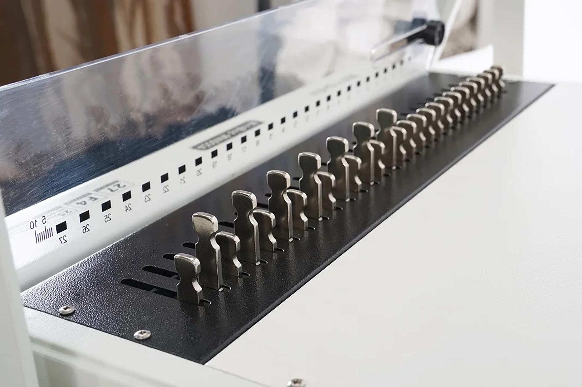 Перфобиндер на металлическую пружину W600A шагом 3:1 - фото 4 Перфобиндер на металлическую пружину W600A шагом 3:1 - фото 4