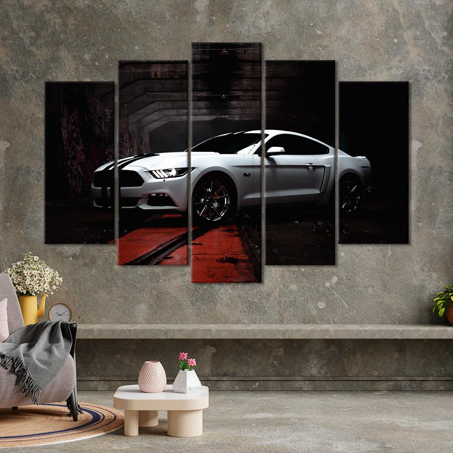 Картина Автомобиль Белый Ford Mustang в тёмном туннеле 187x119 см (A1194-5)