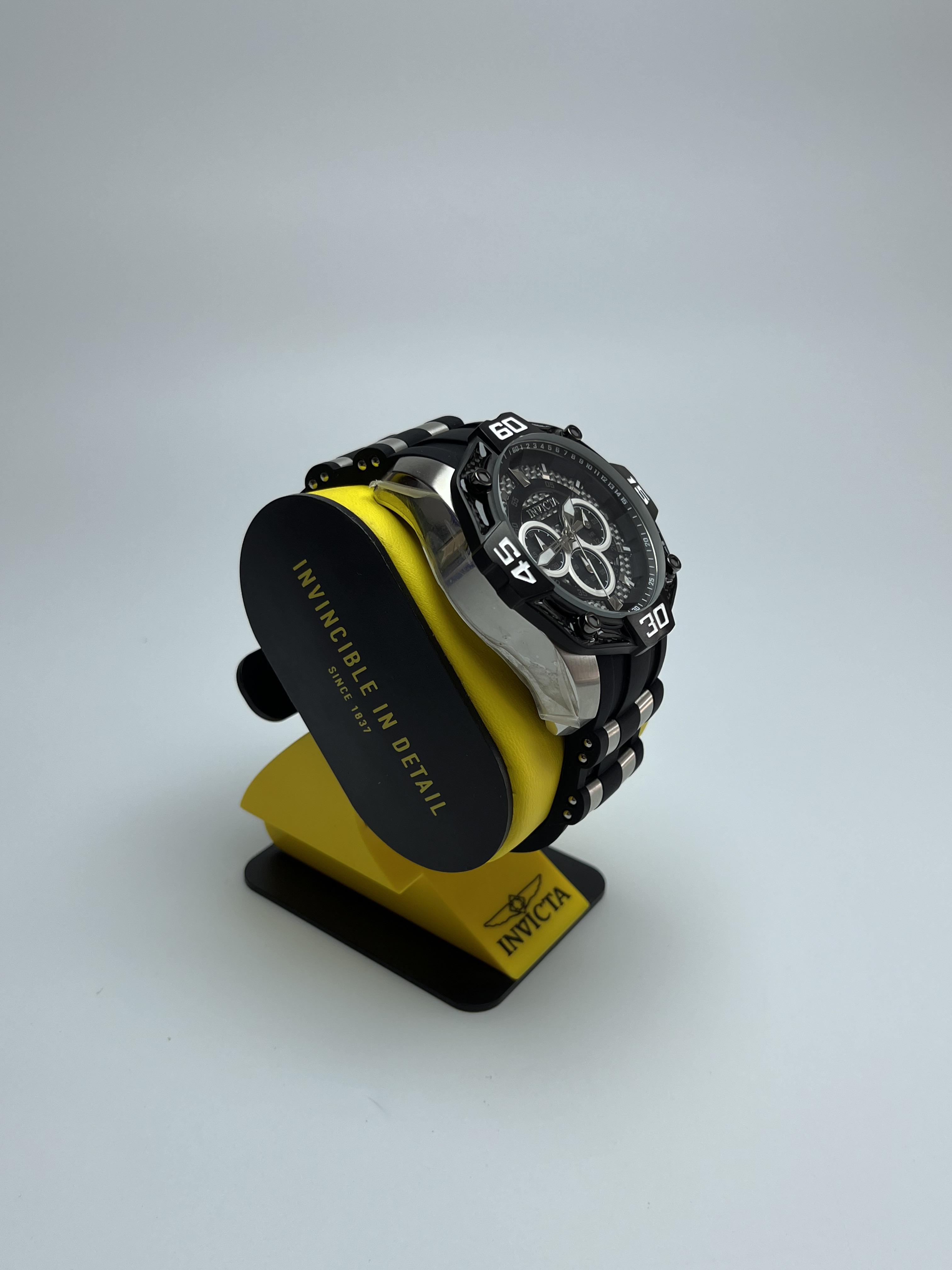 Наручний годинник чоловічий Invicta 44704 Chronograph (29316481) - фото 3 Наручний годинник чоловічий Invicta 44704 Chronograph (29316481) - фото 3