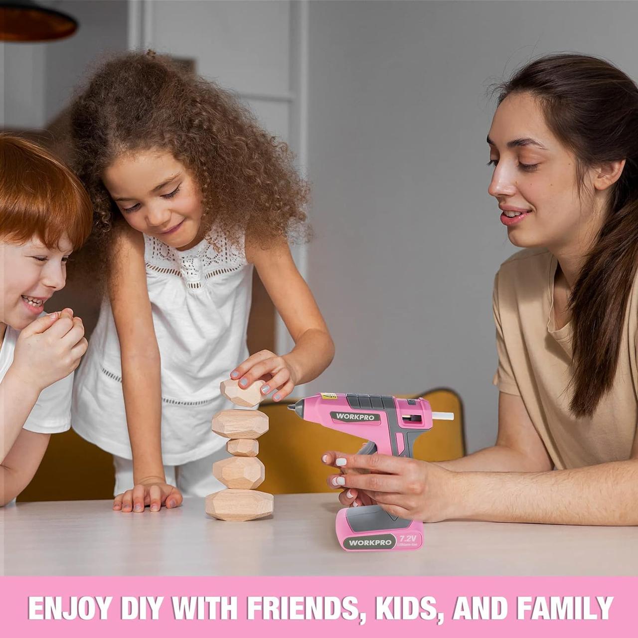 Пістолет клейовий бездротовий WORKPRO 7,2 В з 20 міні-клейовими стрижнями - фото 7 Пістолет клейовий бездротовий WORKPRO 7,2 В з 20 міні-клейовими стрижнями - фото 7