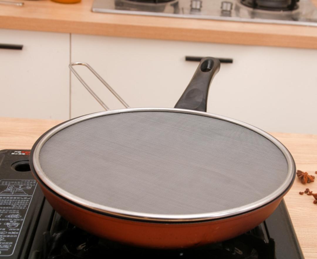 Екран від бризок з ручкою на сковороду 33 см (2783400586) - фото 6 Екран від бризок з ручкою на сковороду 33 см (2783400586) - фото 6