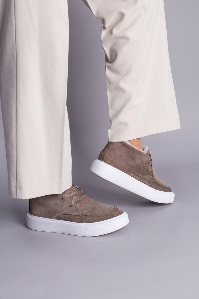 Кеды женские замшевые зимние р. 39 Бежевый (8209-2з/39) - фото 2 Кеды женские замшевые зимние р. 39 Бежевый (8209-2з/39) - фото 2