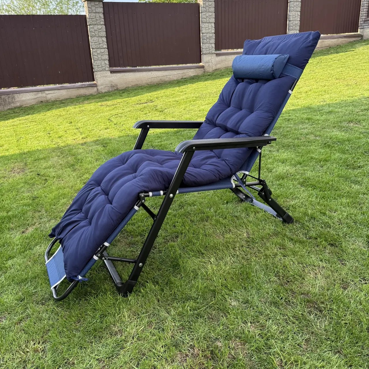 Шезлонг садовый тканевый с матрасом Garden Черно-синий - фото 5 Шезлонг садовый тканевый с матрасом Garden Черно-синий - фото 5