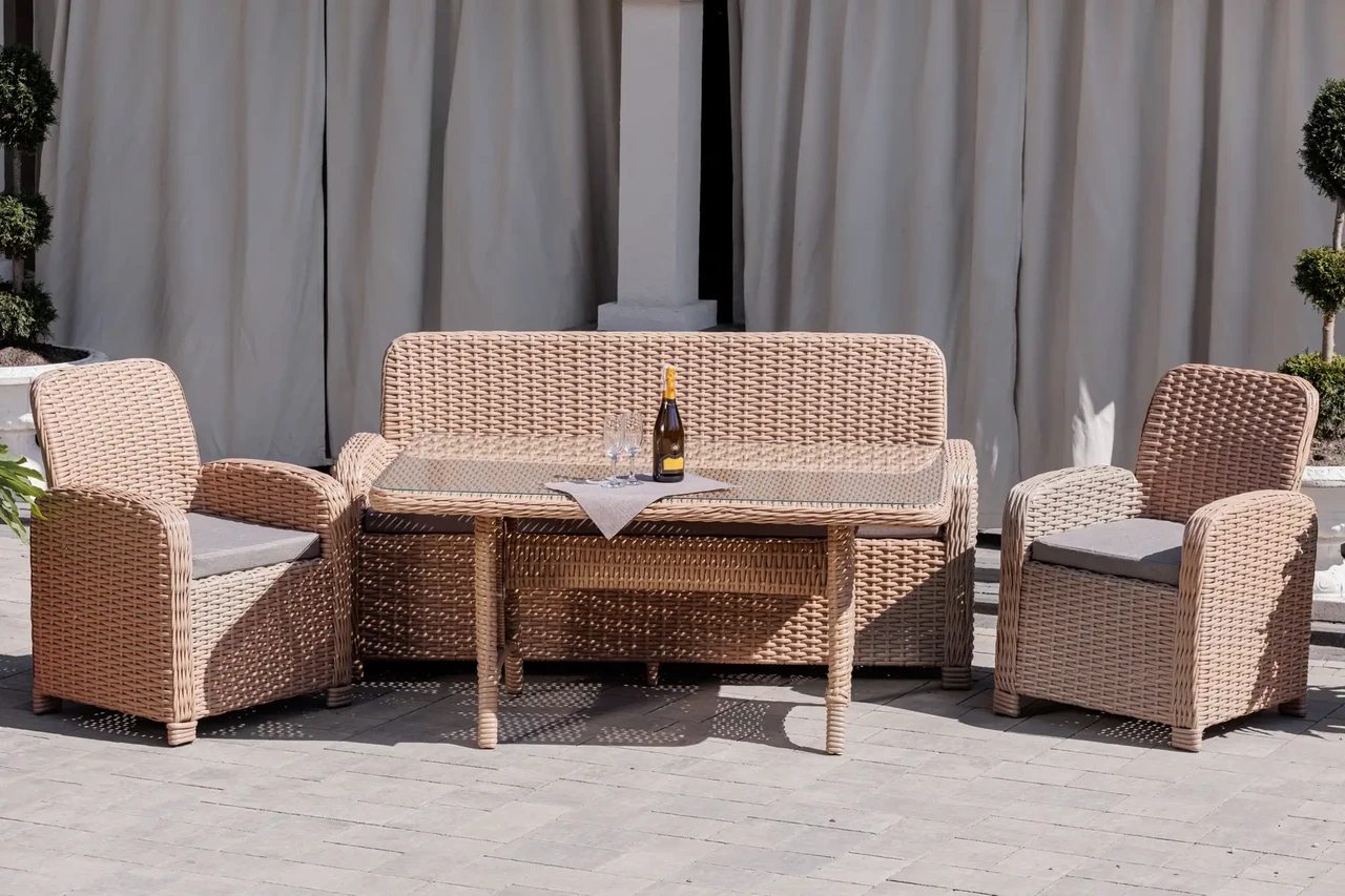 Комплект садових меблів Амелія на металевому каркасі зі штучного ротанга стіл/диван/крісла Бежевий (CNT00008608)