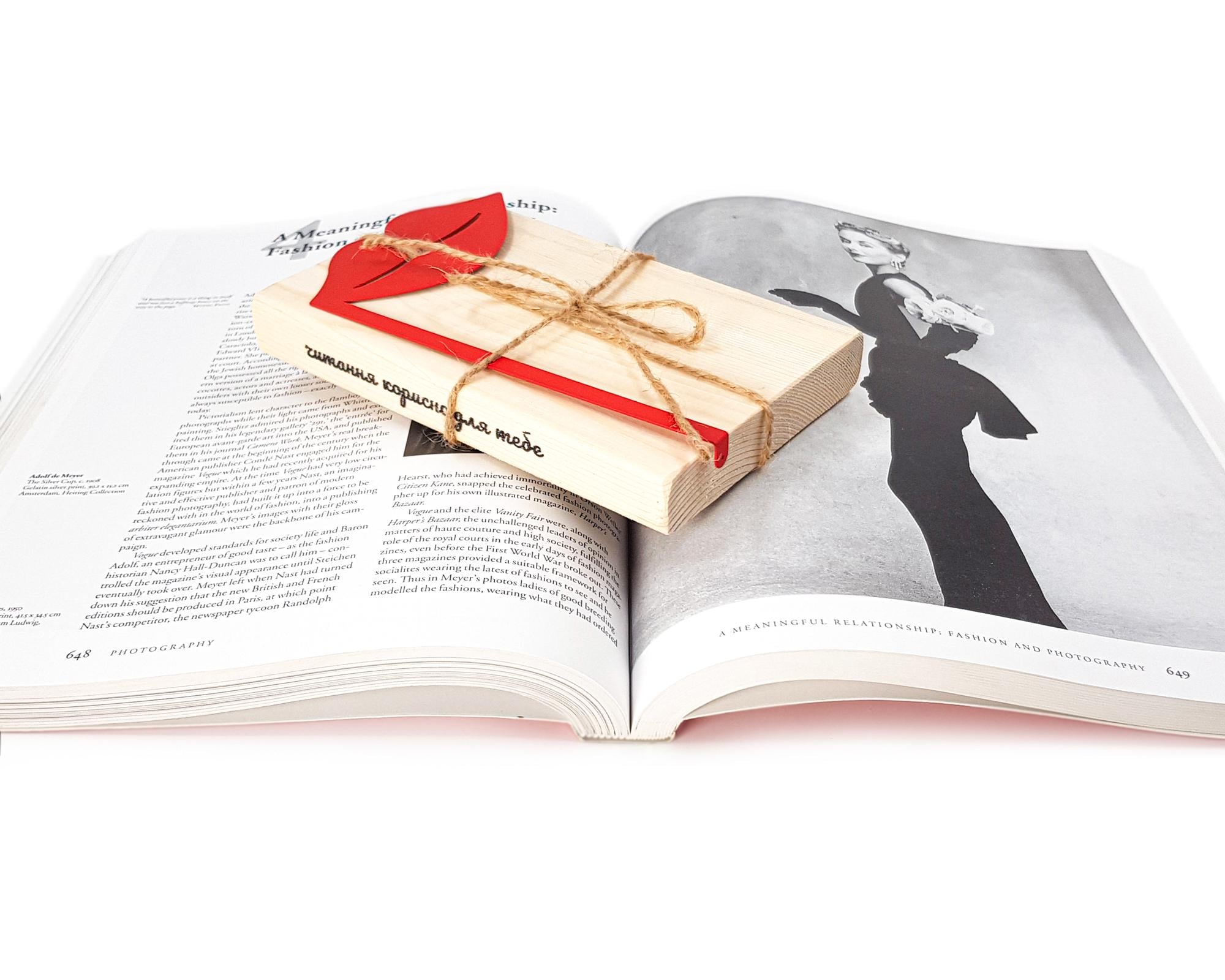 Закладка для книг Губи Червоний (sp6-1619401703499)