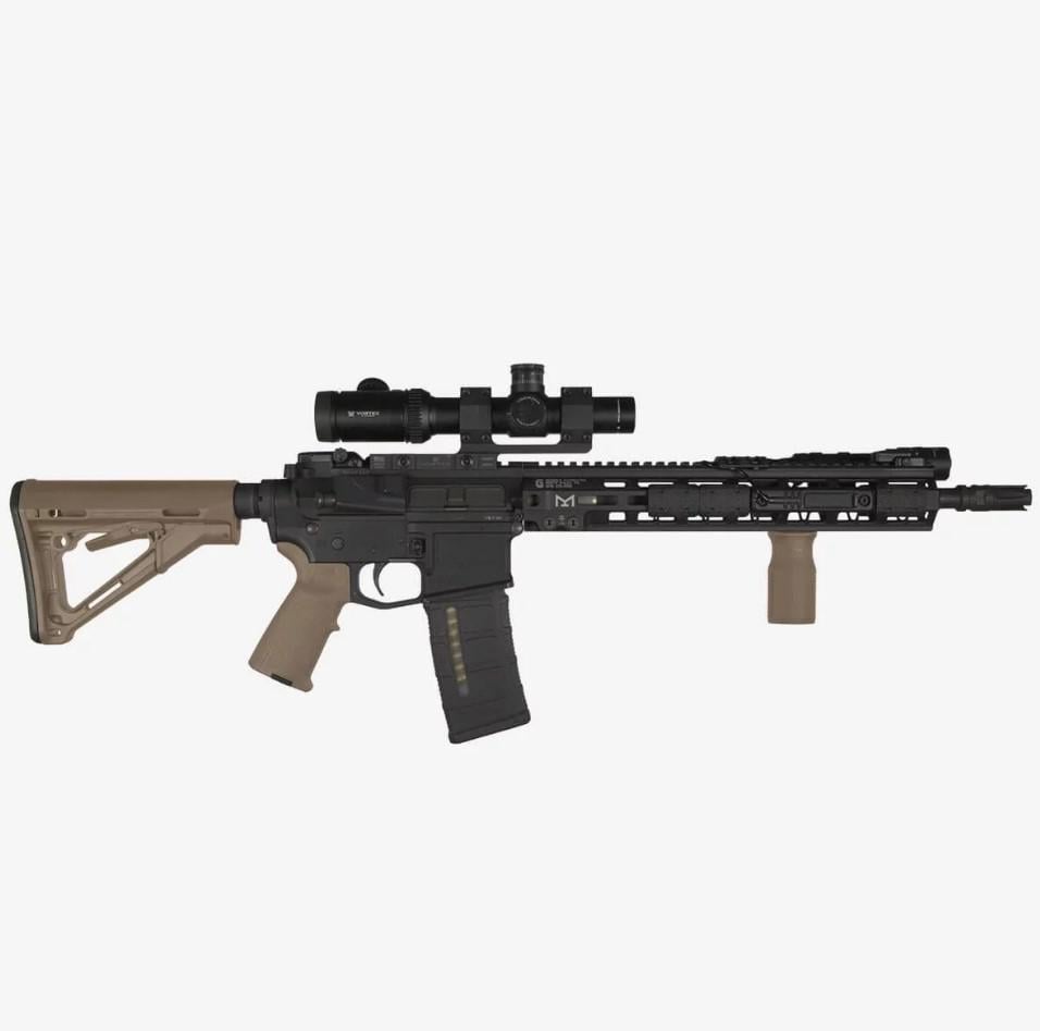 Рукоятка переноса огня Magpul MVG Vertical M Lok Slot System Flat Dark Earth (7001915) - фото 5 Рукоятка переноса огня Magpul MVG Vertical M Lok Slot System Flat Dark Earth (7001915) - фото 5