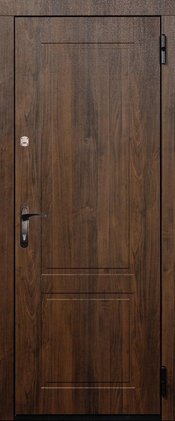 Двері вхідні праві MSM Вулкан 2 замки метал 1,2 мм МДФ Горіх