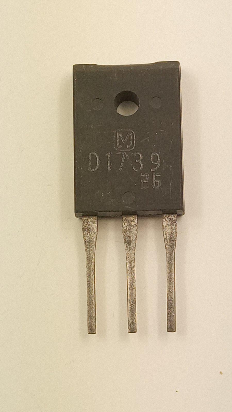 Транзистор 2SD1739 NPN +Di sot-199 1500/800V 6A 100W 100ns (05776) Транзистор 2SD1739 NPN +Di sot-199 1500/800V 6A 100W 100ns (05776)