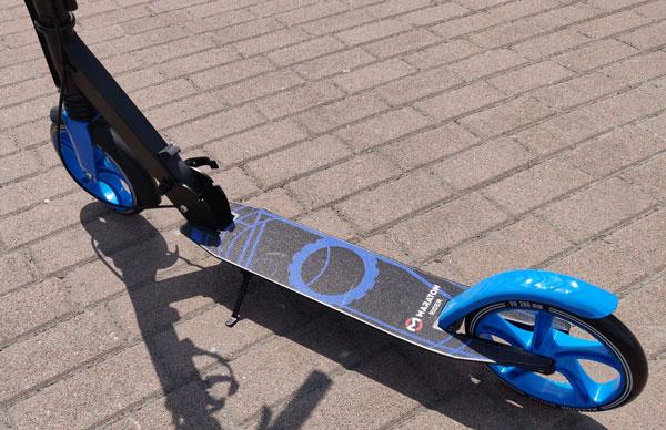 Самокат Maraton RIDER 2021 с фонариком Синий - фото 2 Самокат Maraton RIDER 2021 с фонариком Синий - фото 2