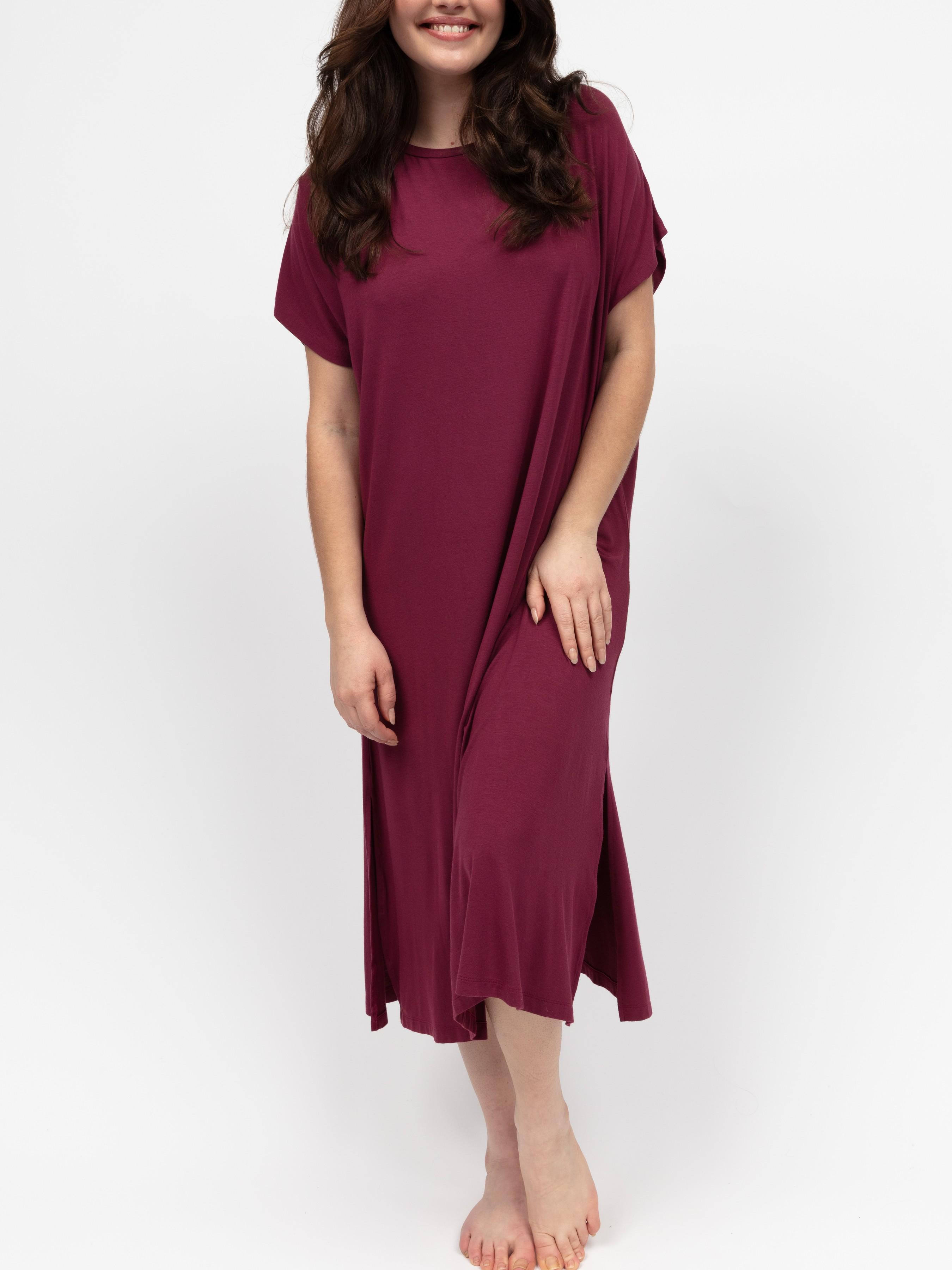 Нічна сорочка CYBERJAMMIES Yasmin 5091 7XL Бордовий (5051877610354)