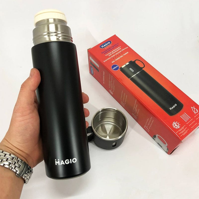 Термос Magio MG-1046B вакуумна ізоляція 500 мл Black (23252010) - фото 7 Термос Magio MG-1046B вакуумна ізоляція 500 мл Black (23252010) - фото 7