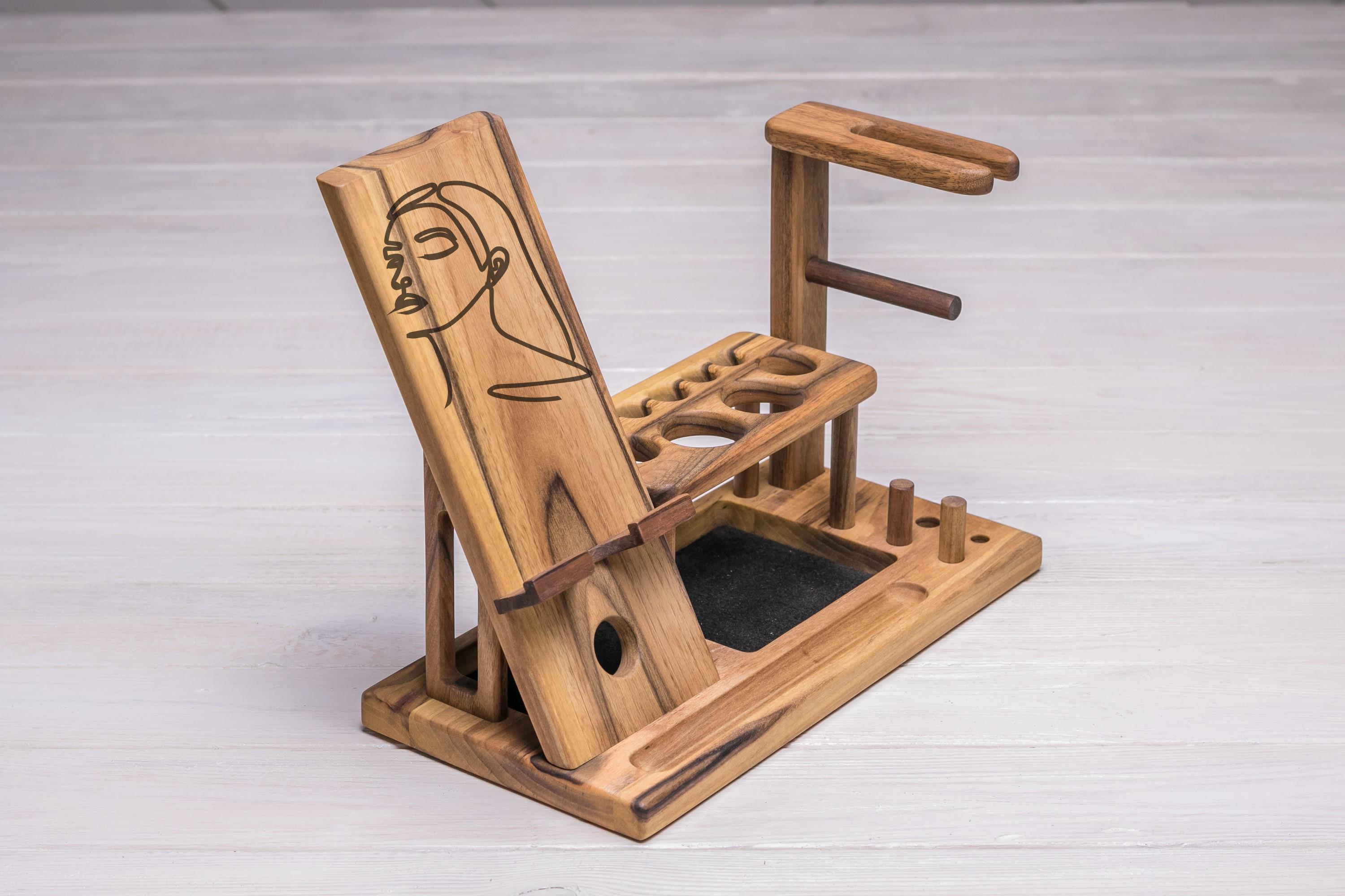 Косметичка из дерева EcoWalnut женская настольная для косметики/телефона с именным логотипом (EW-7)