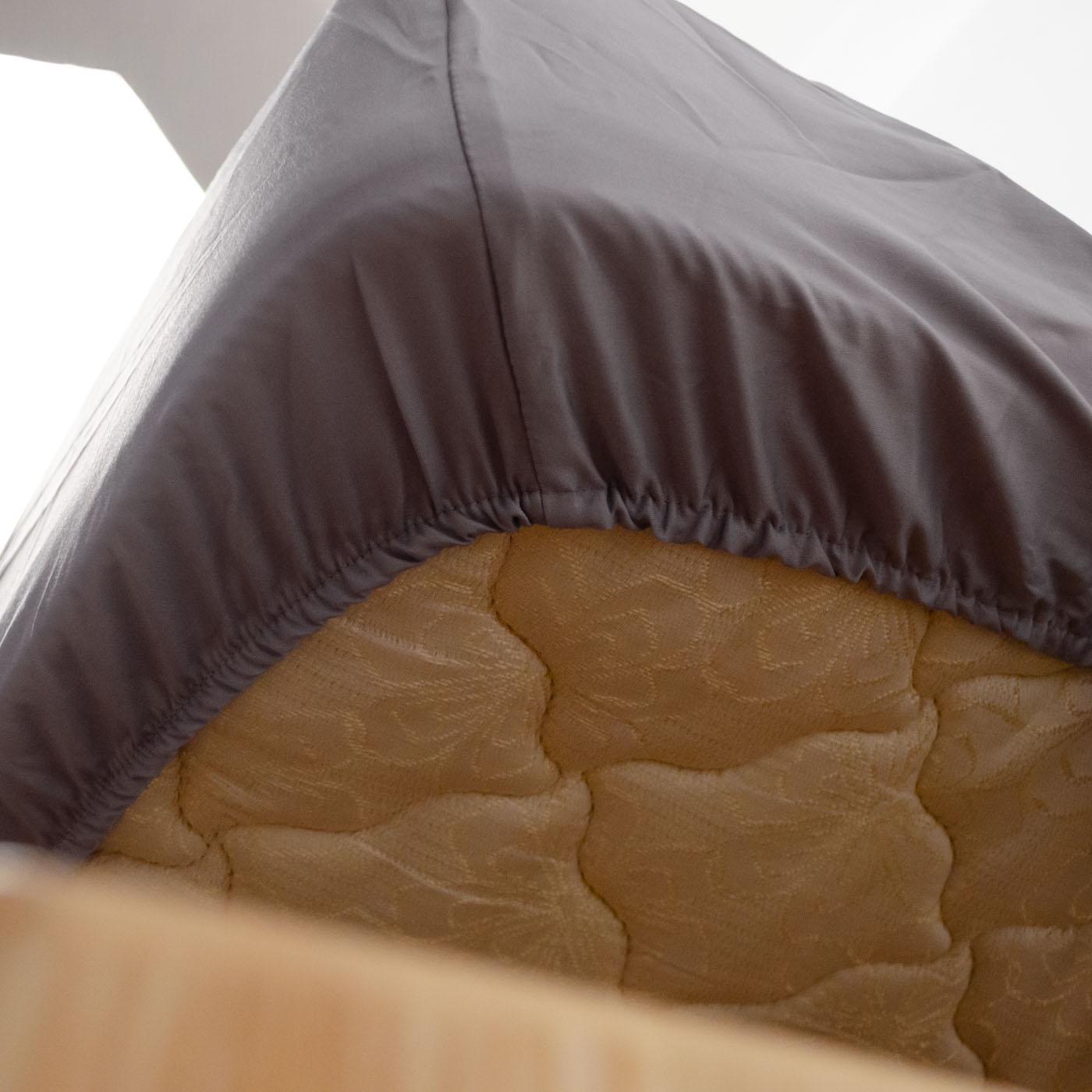 Простынь на резинке двуспальная сатин хлопок 125 г/м2 180х200х25 см Графит (chn-pnr-sa-180-25-graph) - фото 6 Простынь на резинке двуспальная сатин хлопок 125 г/м2 180х200х25 см Графит (chn-pnr-sa-180-25-graph) - фото 6