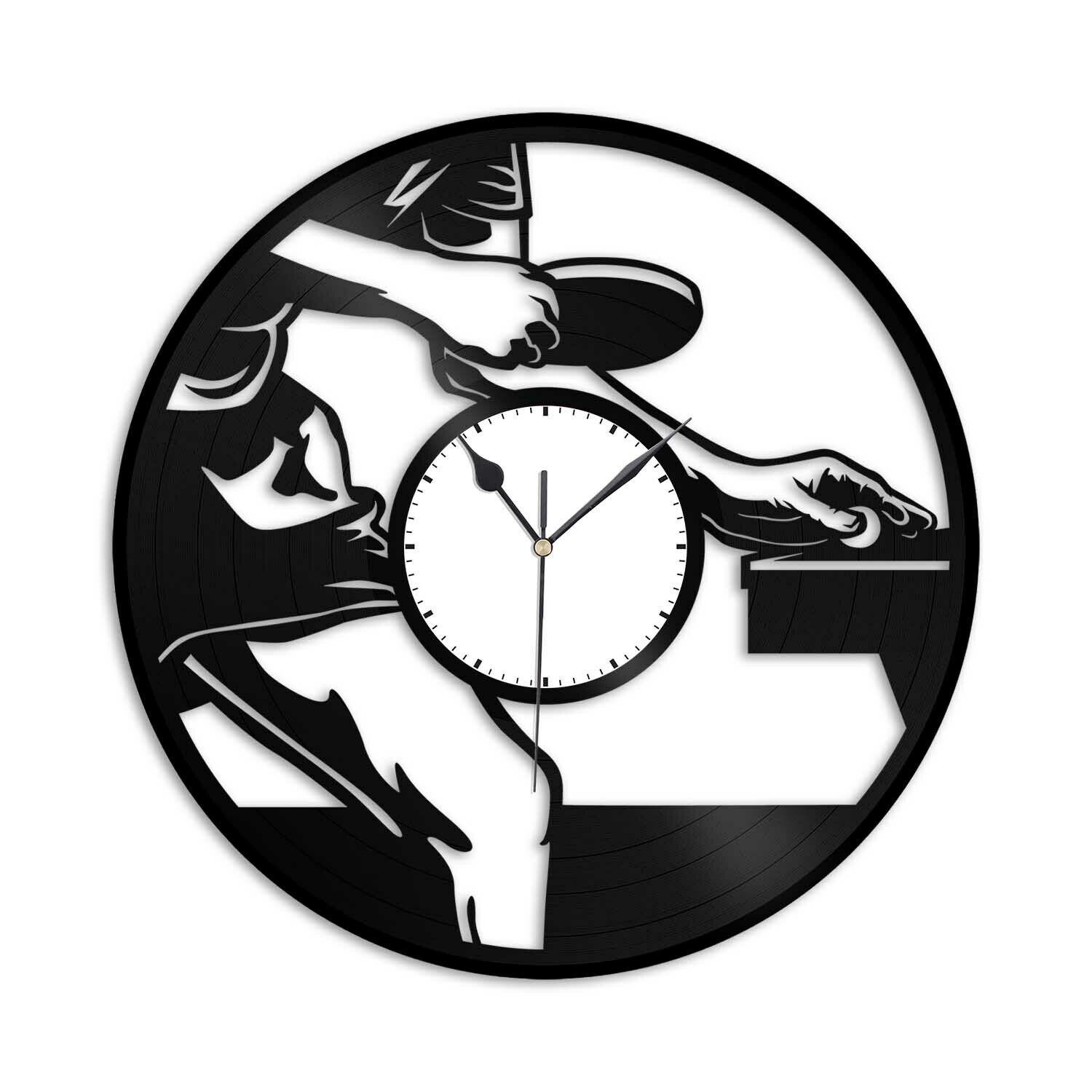 Часы настенные Настольный теннис 1933 из виниловой пластинки