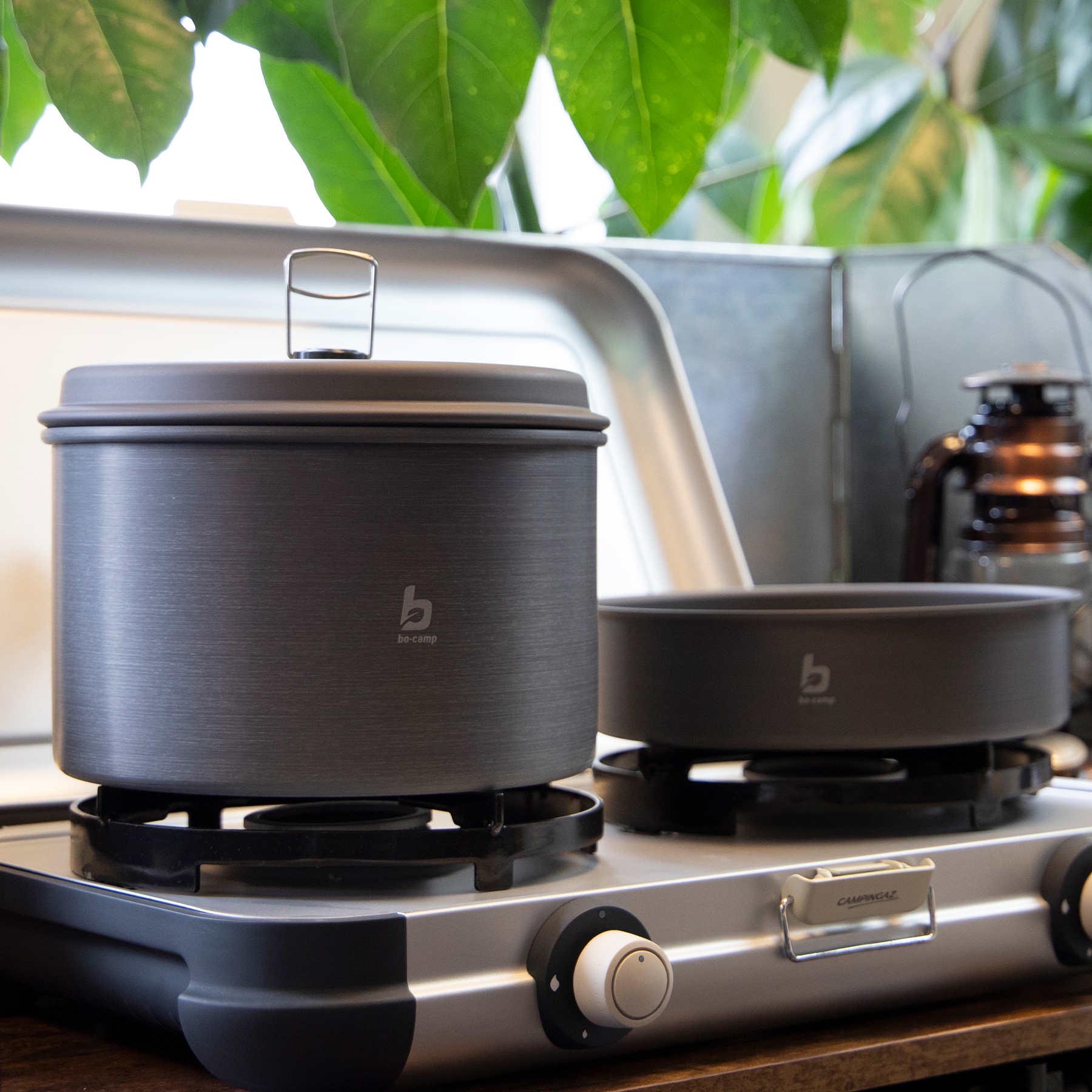 Набір посуду Bo-Camp Explorer 4 Pieces 19 Hard Anodized Grey/Green (2200241) - фото 4 Набір посуду Bo-Camp Explorer 4 Pieces 19 Hard Anodized Grey/Green (2200241) - фото 4