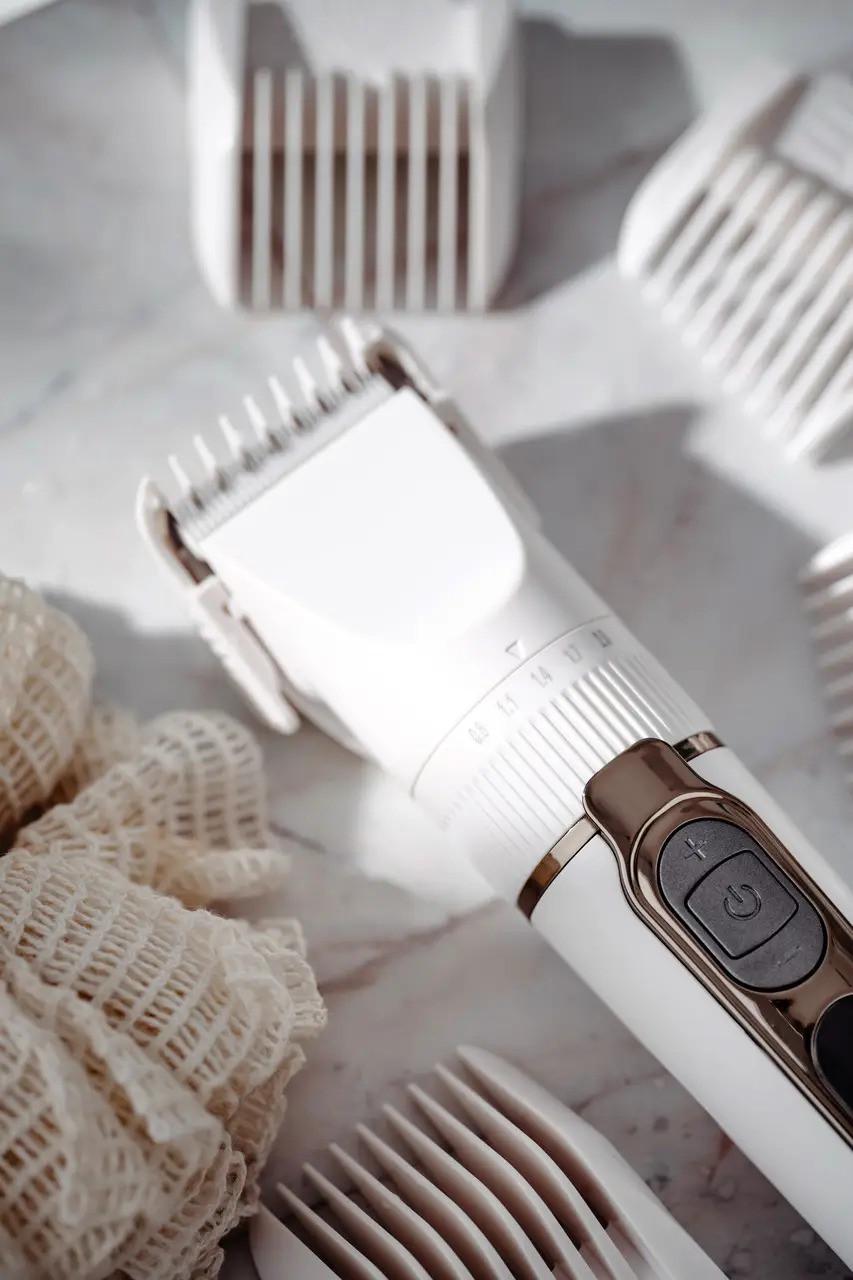 Машинка для стрижки волос аккумуляторная с дисплеем Camry CR 2841 (iz15955) - фото 8 Машинка для стрижки волос аккумуляторная с дисплеем Camry CR 2841 (iz15955) - фото 8