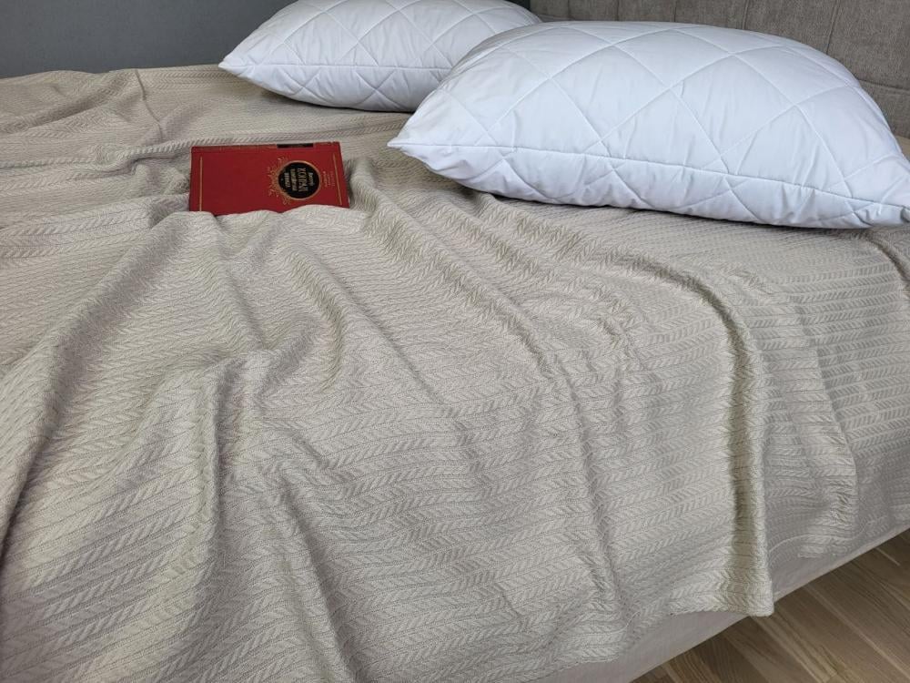 Покрывало Пике Косичка 140x220 см Сливочный бежевый (11228) - фото 8 Покрывало Пике Косичка 140x220 см Сливочный бежевый (11228) - фото 8