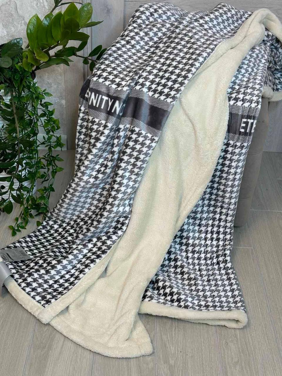 Плед велюровый на эко-овчине евро 200x220 см Серый с белым (П4К-al25-brand-012)