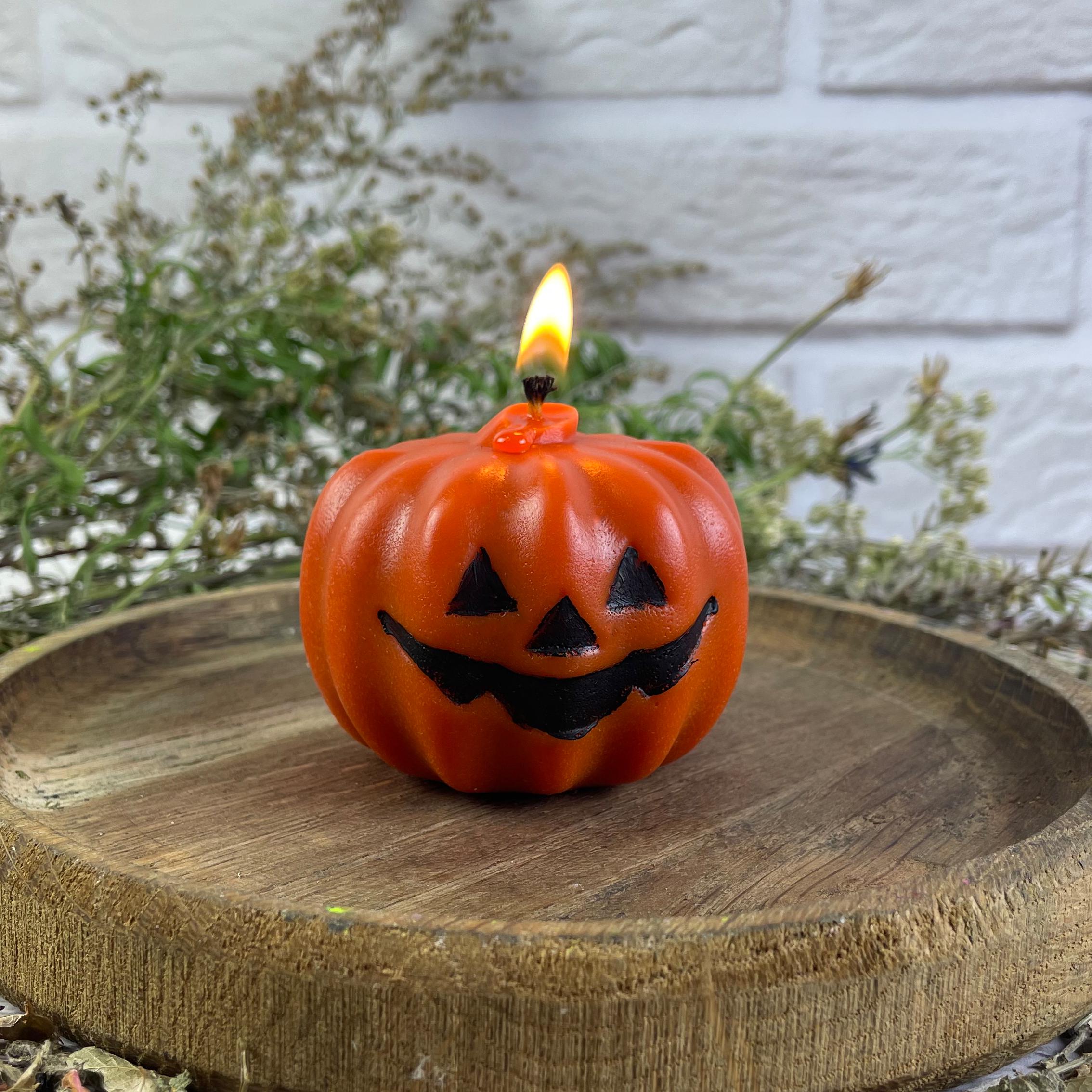 Свеча восковая Тыква Halloween Оранжевый