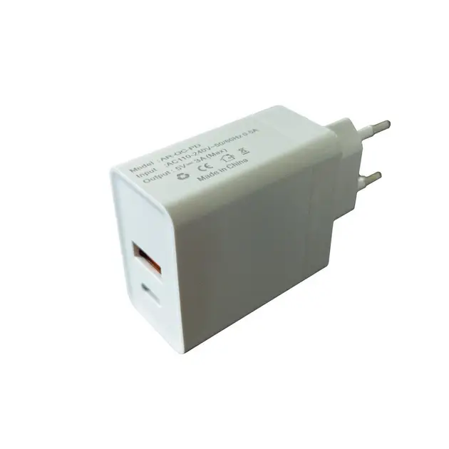 Блок живлення для телефону 220 V USB/TYPE C (1977260011)