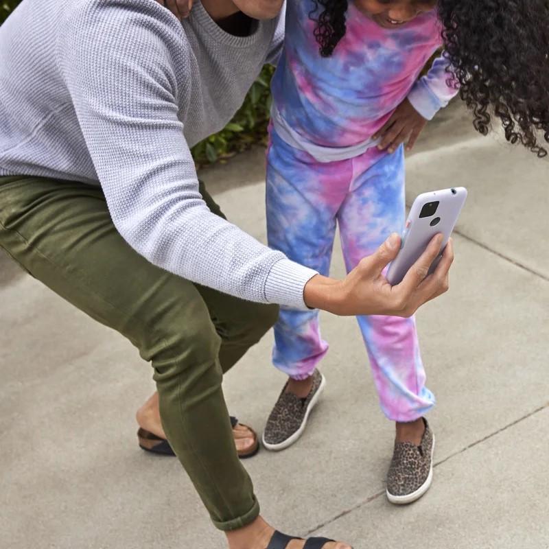 Оригинальный чехол Google Pixel 5a Likely Lime GA02822 - фото 5