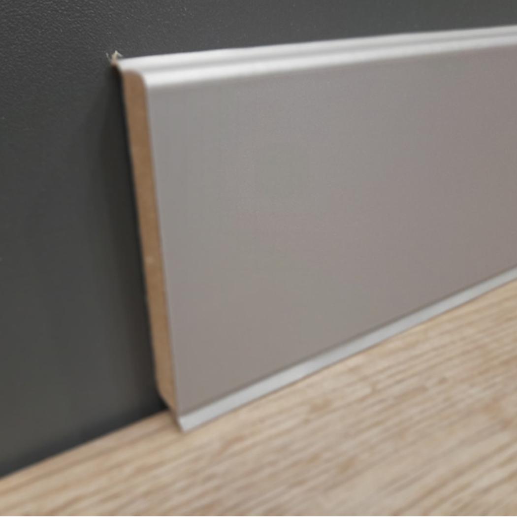 Плинтус Doellken Cubu flex life 1246 60 мм 2,5 м Платина/Серебряный Плинтус Doellken Cubu flex life 1246 60 мм 2,5 м Платина/Серебряный