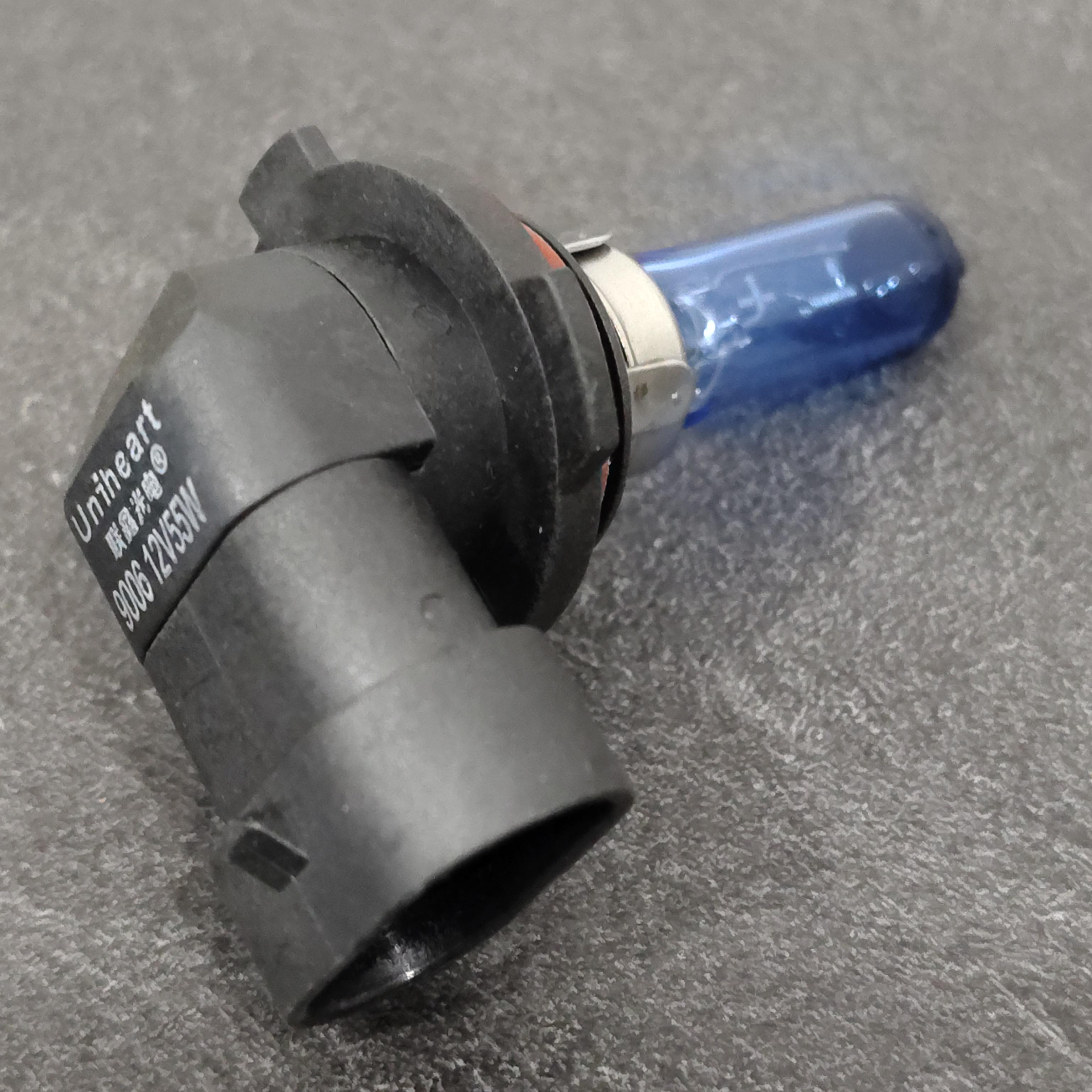 Автолампа Uniheart HB4 9006 P22d 12V 55W +50% Белый (629STORE3) - фото 3 Автолампа Uniheart HB4 9006 P22d 12V 55W +50% Белый (629STORE3) - фото 3