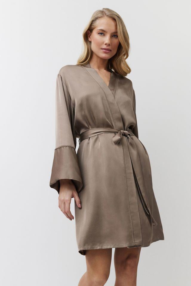 Халати Aruelle Халати Aruelle