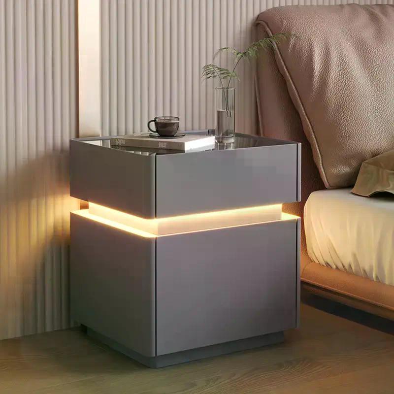 Тумба прикроватная смарт из экокожи с LED подсветкой/датчиком движения/сейфом/беспроводной зарядкой 50x40x47 см Серый (md-17593)