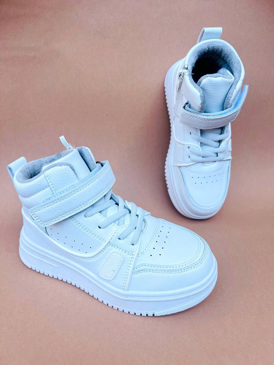 Кросівки унісекс демісезонні Clibee 1552 р. 34 21,3 см Білий (1552-1) Кросівки унісекс демісезонні Clibee 1552 р. 34 21,3 см Білий (1552-1)