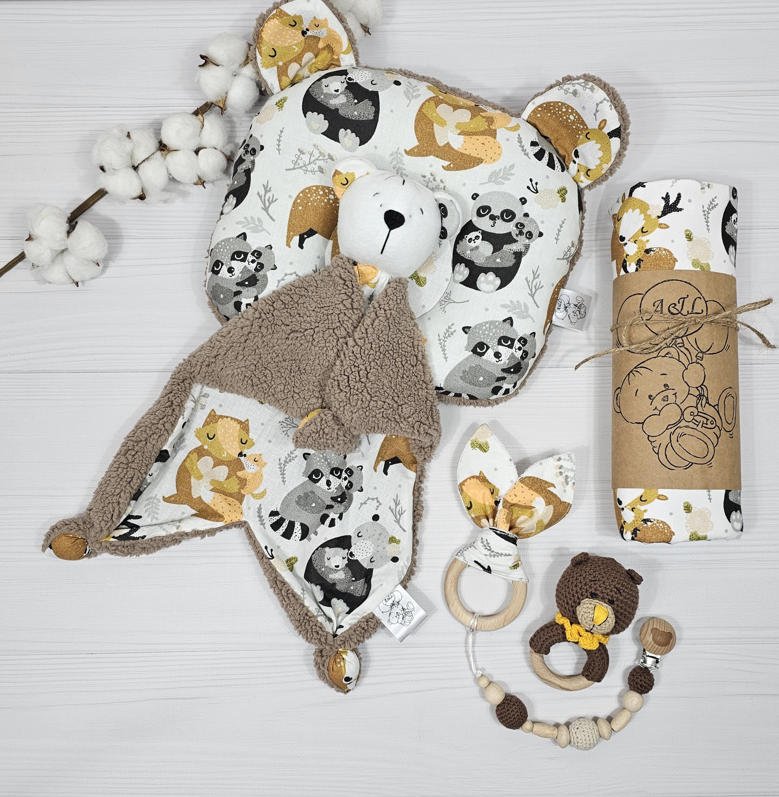 Подарочный набор albabybox Мамины объятия пеленка/подушка/комфортер/грызунец/держатель для пустышек Коричневый тедди (NA 18206017)