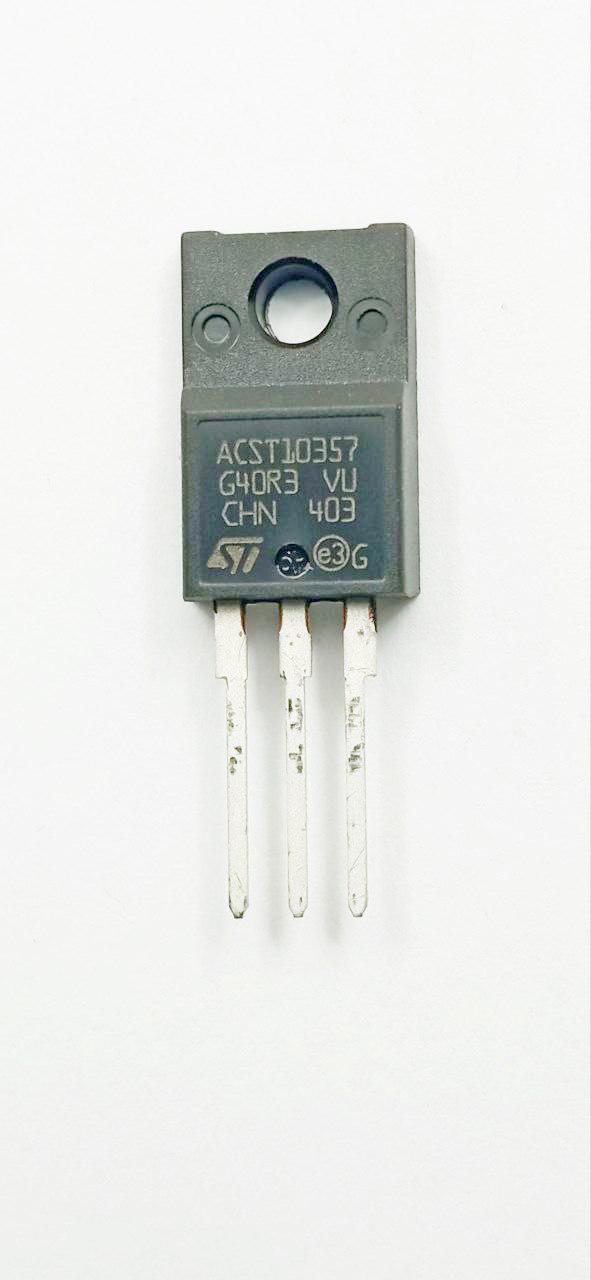 Симістор ACST1035-7FP TO-220 (11144)
