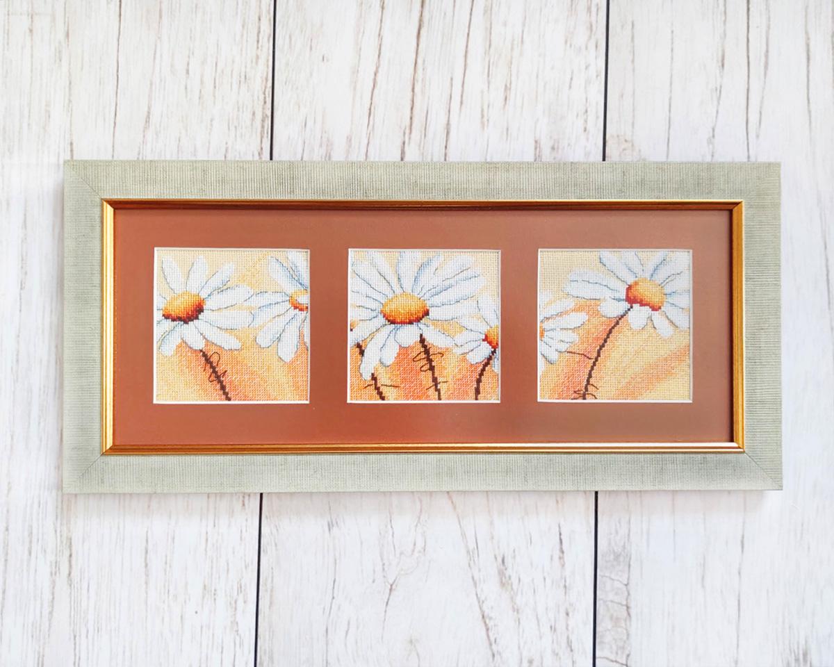 Картина вышитая Триптих с ромашками (1460662972)