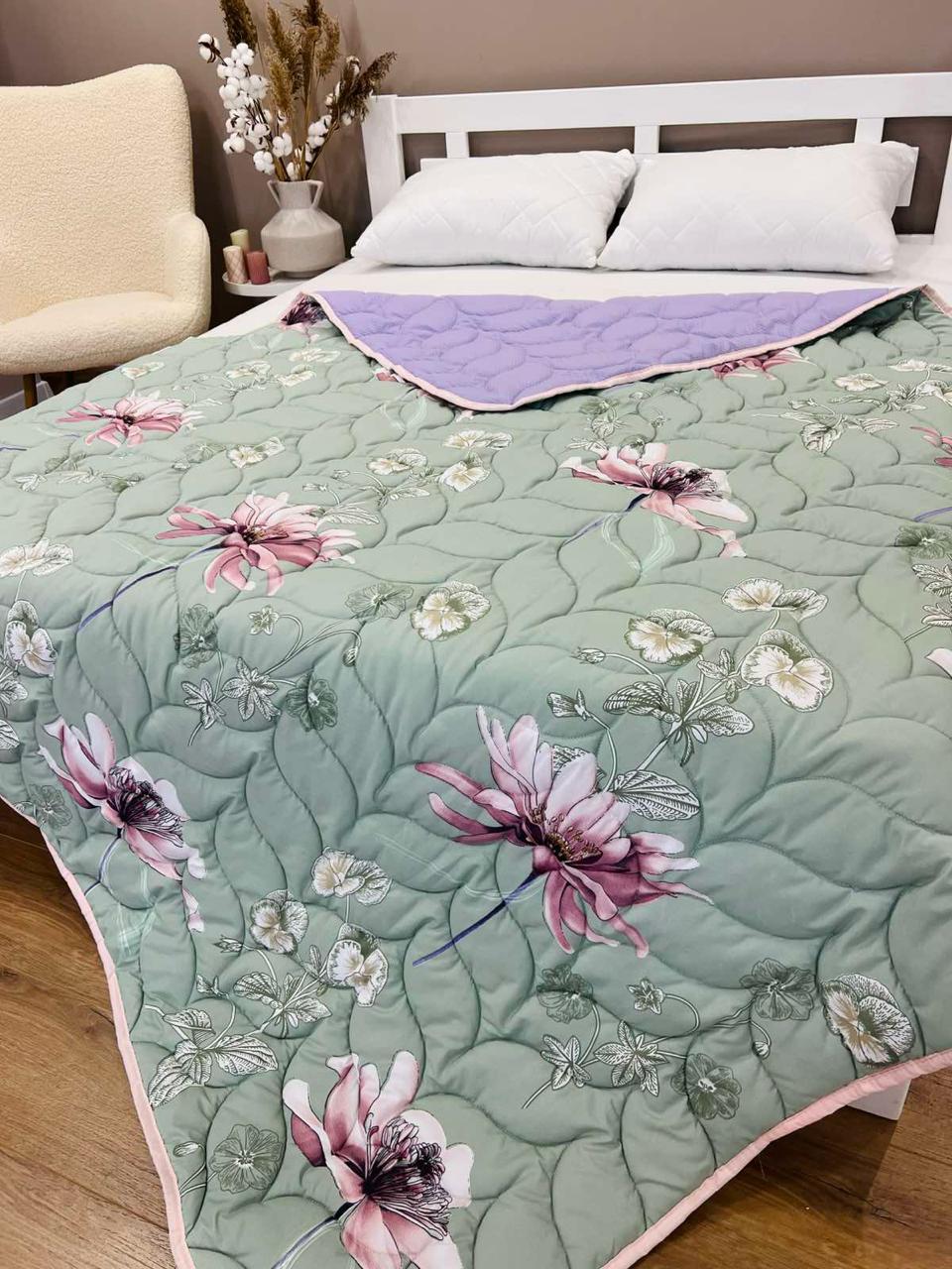 Одеяло летнее двухстороннее с рисунком євро 200x220 см Сиреневый (27480982) - фото 1